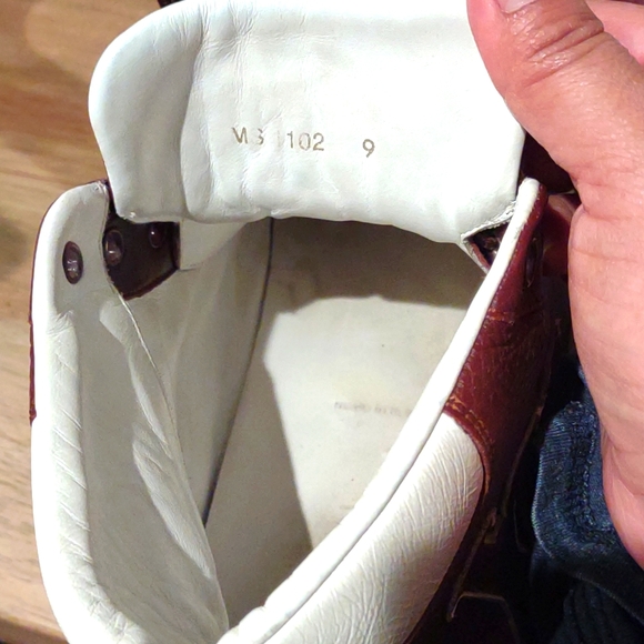 Louis Vuitton Surfside Sneaker Boot. - Picture 6 of 7